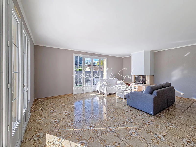 Maison - 145 m² - 7 pièces