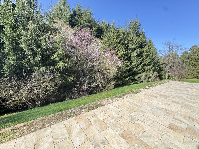 Maison - 102 m² - 5 pièces