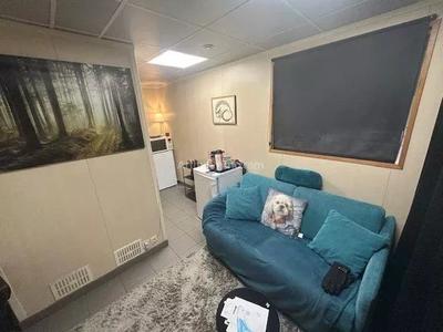 Bureau - 102 m² - 5 pièces