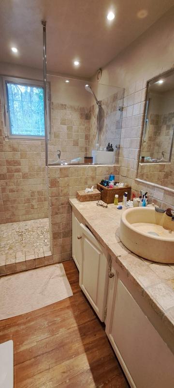 Appartement - 84 m² - 3 pièces