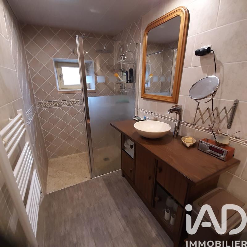 Maison - 197 m² - 7 pièces