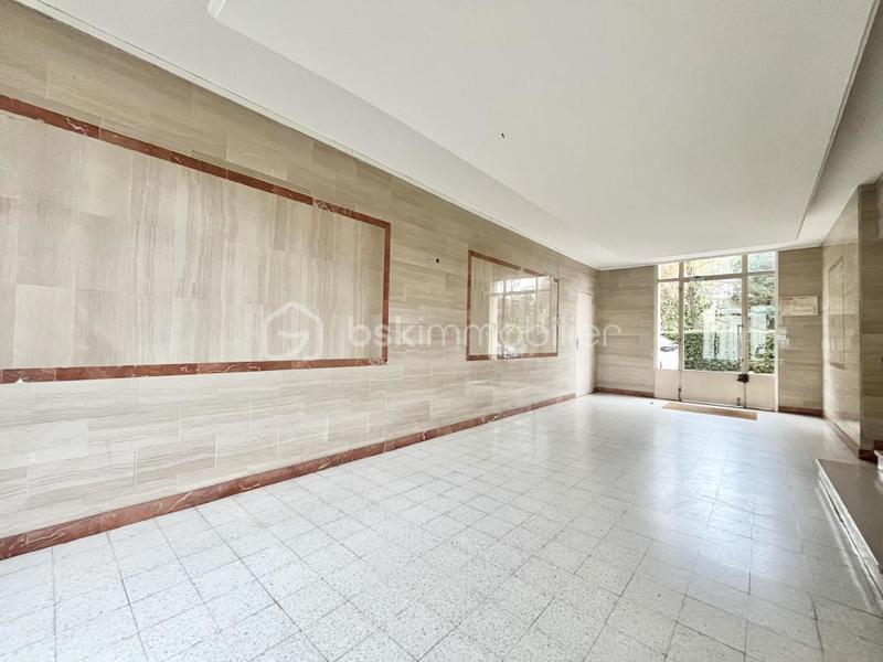 Appartement - 83 m² - 5 pièces