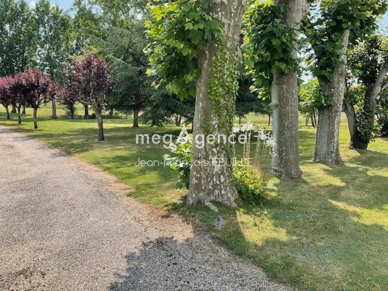 Maison - 400 m² - 10 pièces