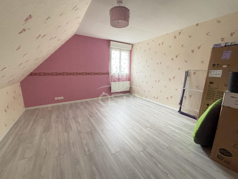 Maison traditionnelle - 198 m² - 6 pièces