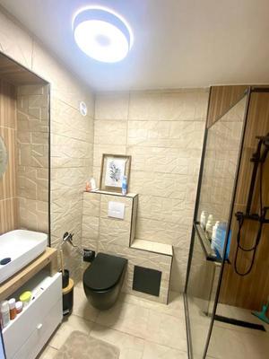 Appartement - 80 m² - 3 pièces