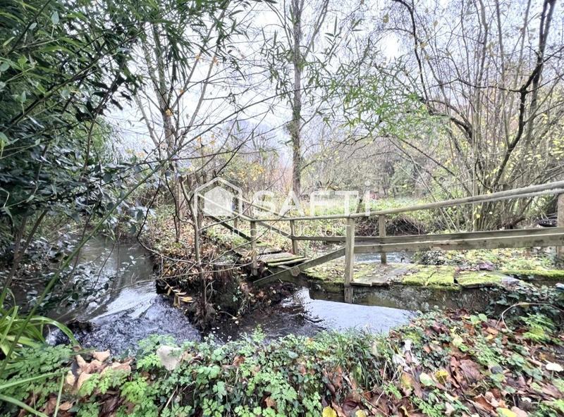 Maison - 263 m² - 9 pièces