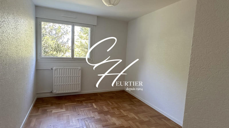 Appartement - 109 m² - 5 pièces