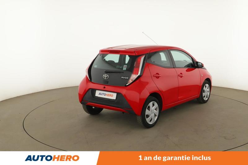 Toyota Aygo 1.0 Vvt-i X-Play 5p 69 ch