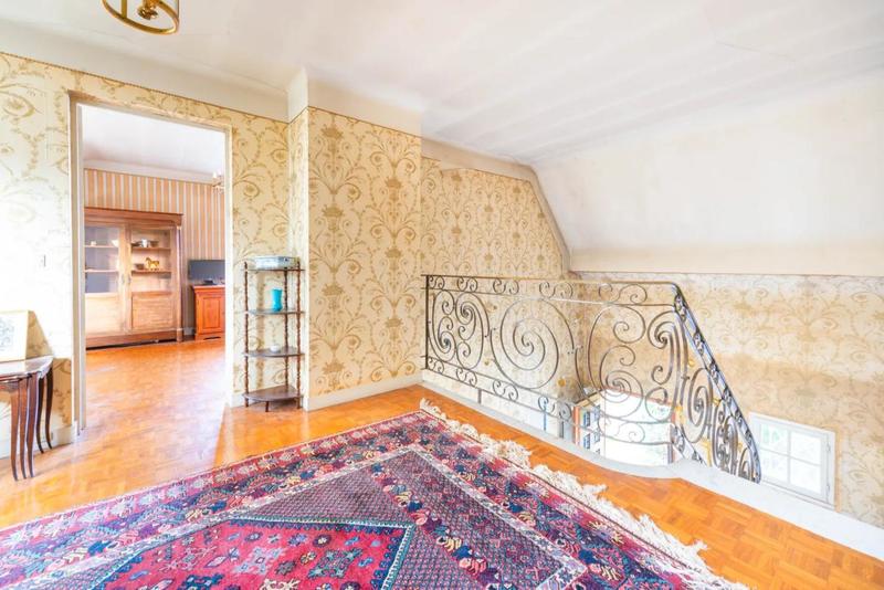 Maison - 160 m² - 5 pièces