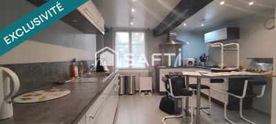 Maison - 158 m² - 6 pièces