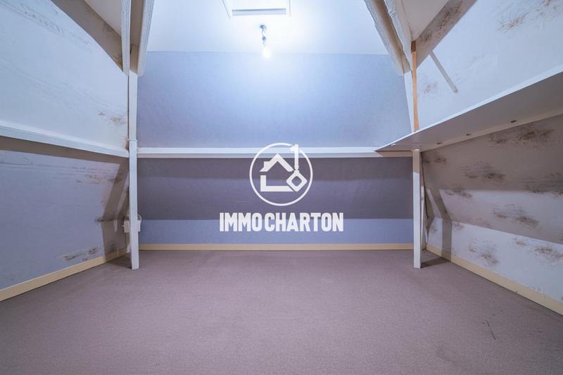 Maison - 212 m² - 8 pièces