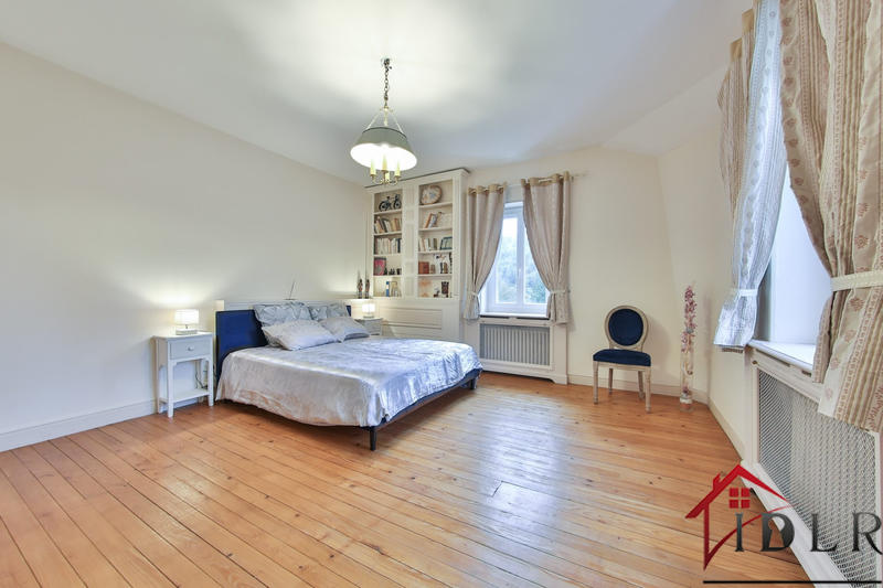 Château - 386 m² - 15 pièces