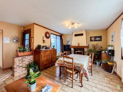 Maison - 119 m² - 6 pièces