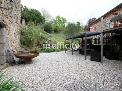 Maison - 112 m² - 6 pièces