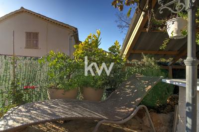 Maison - 155 m² - 9 pièces