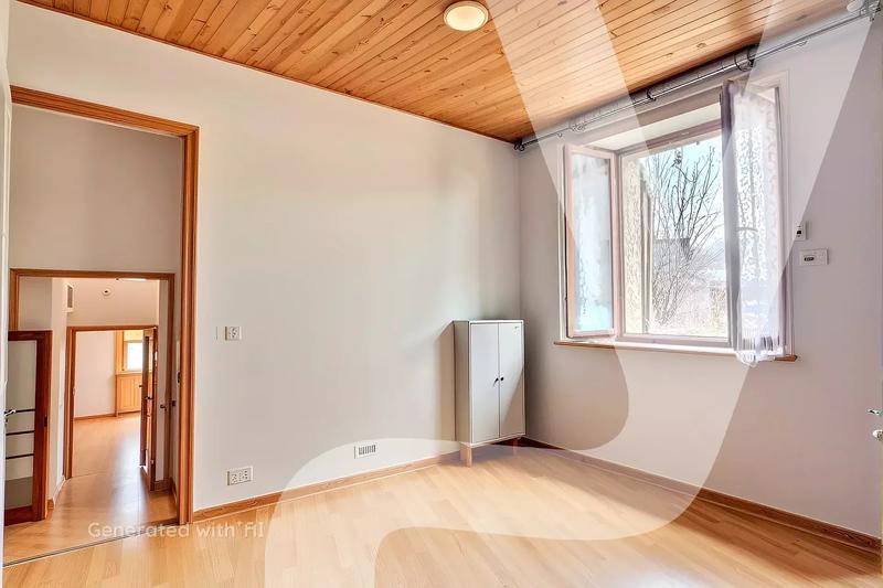 Maison - 182 m² - 8 pièces