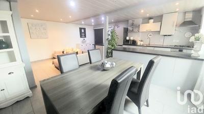 Appartement - 79 m² - 3 pièces