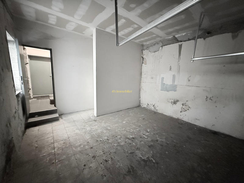 Immeuble - 5 pièces