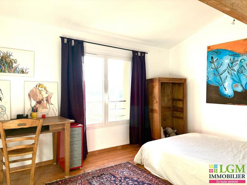 Maison - 192 m² - 6 pièces