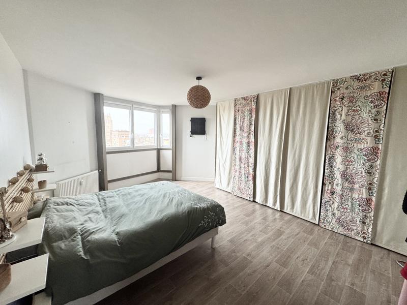 Appartement - 94 m² - 3 pièces