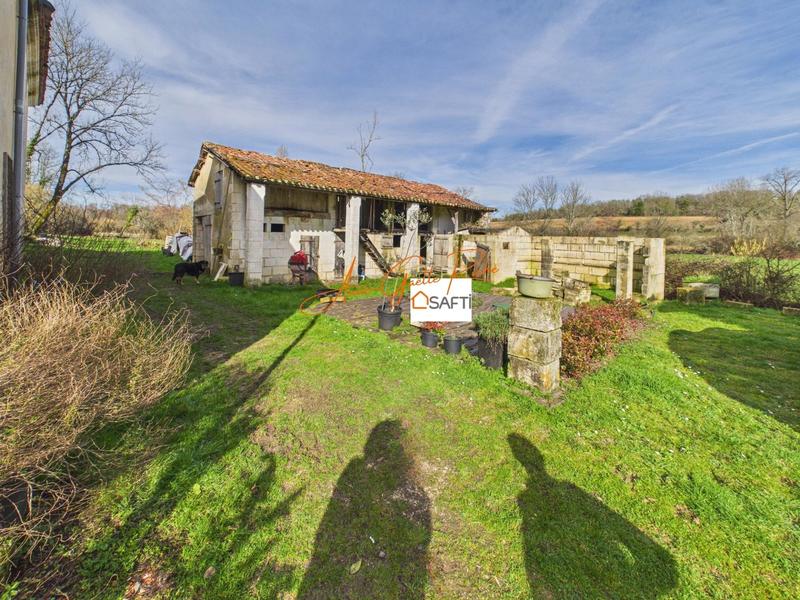 Maison - 145 m² - 12 pièces