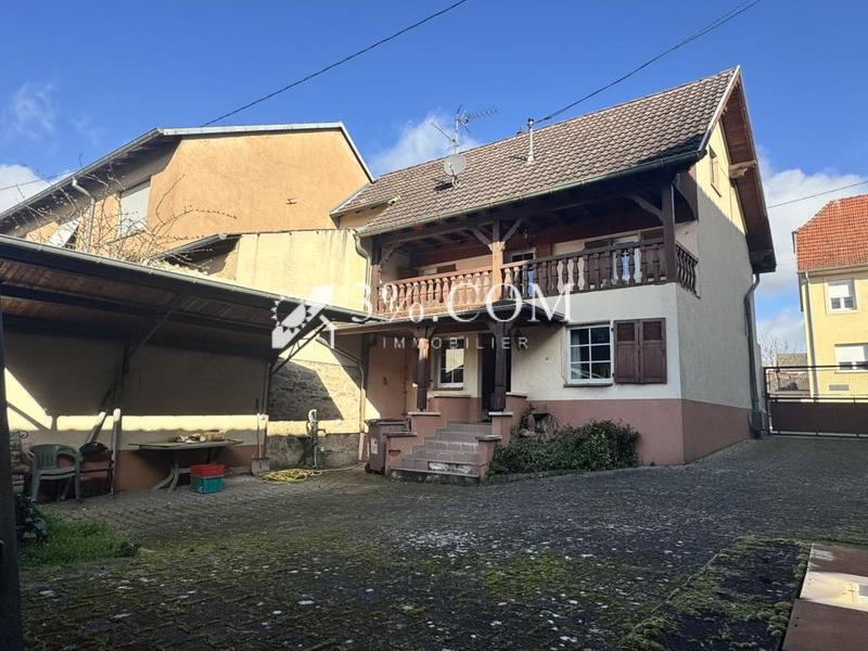 Maison - 97 m² - 5 pièces