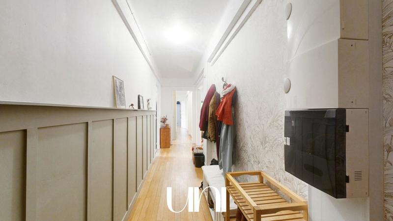 Appartement - 94 m² - 4 pièces