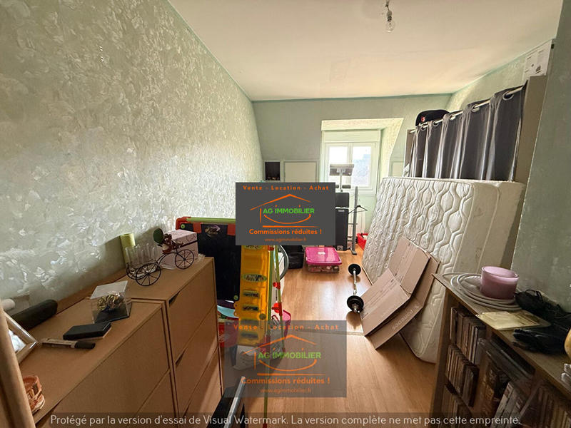 Maison - 97 m² - 6 pièces