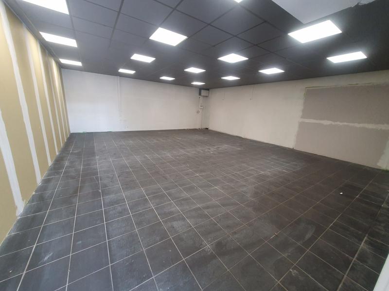 Local commercial - 250 m²