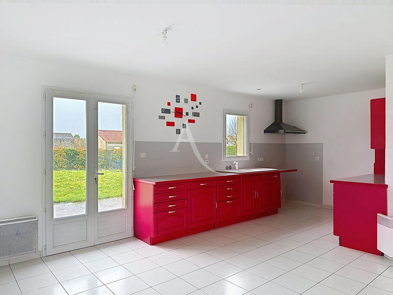 Maison - 85 m² - 4 pièces