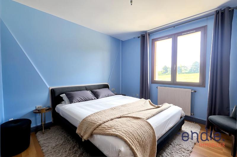 Maison - 165 m² - 7 pièces