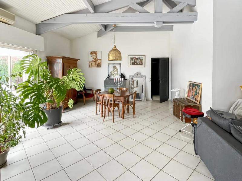 Maison - 144 m² - 6 pièces