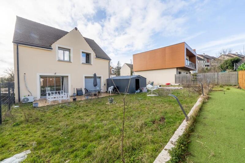 Maison - 150 m² - 5 pièces