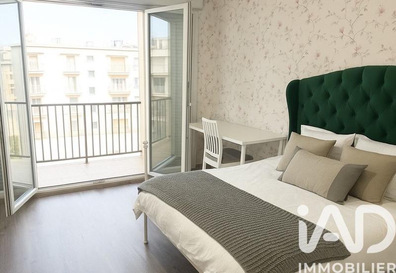 Appartement - 90 m² - 5 pièces