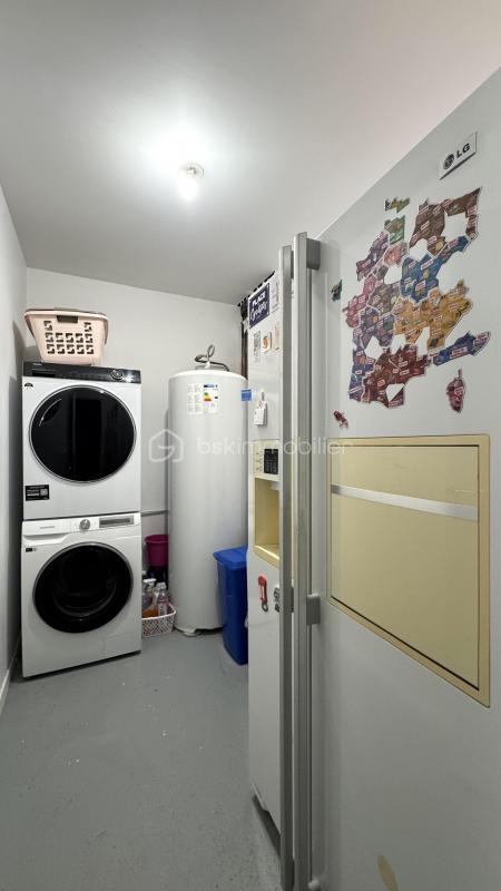 Maison - 177 m² - 6 pièces