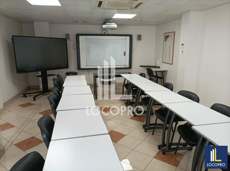 Local commercial - 412 m²