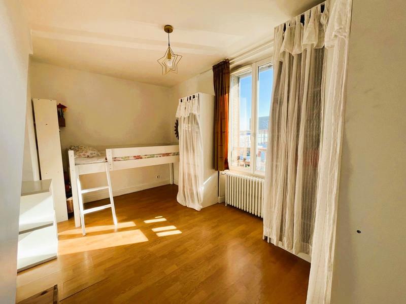 Maison ancienne - 125 m² - 6 pièces