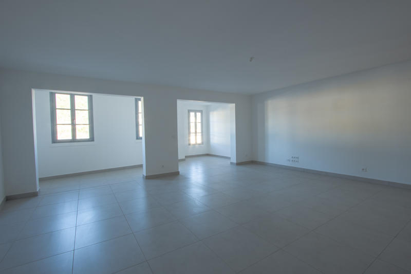 Appartement - 110 m² - 4 pièces