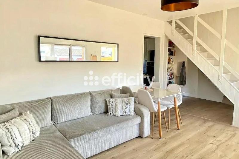 Maison - 65 m² - 3 pièces