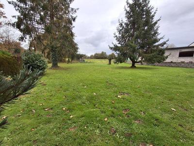 Terrain constructible - 552 m²