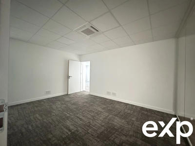 Bureau - 215 m²