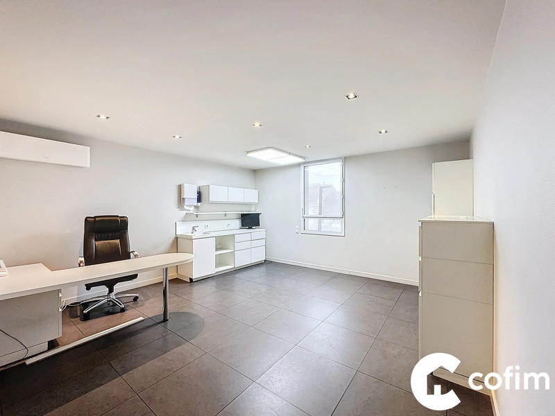 Local d'activités - 540 m²