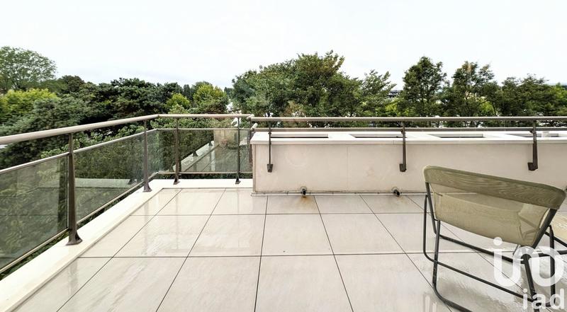 Appartement - 95 m² - 4 pièces