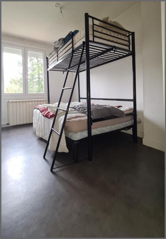 Maison - 95 m² - 8 pièces