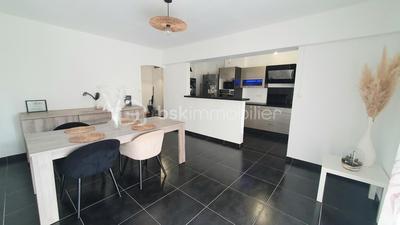 Appartement - 77 m² - 4 pièces