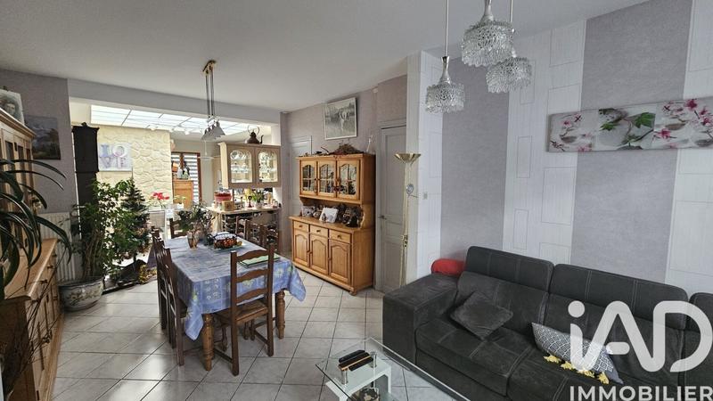 Maison - 83 m² - 4 pièces