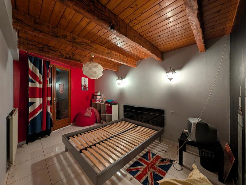 Maison - 200 m² - 6 pièces