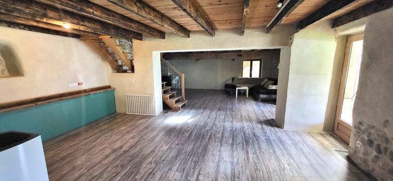 Ferme - 180 m² - 4 pièces