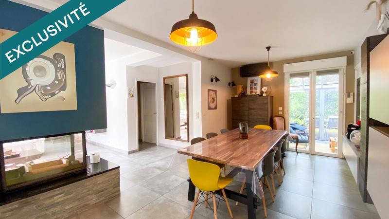 Maison - 165 m² - 8 pièces