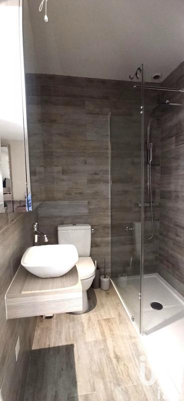 Maison - 205 m² - 6 pièces